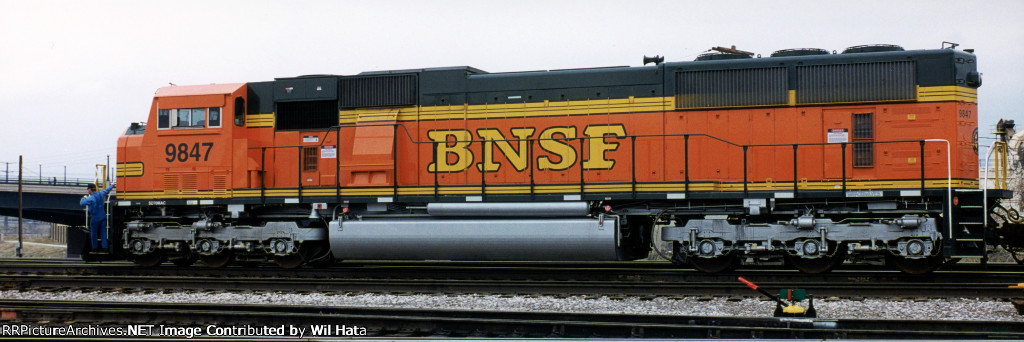 BNSF SD70MAC 9847